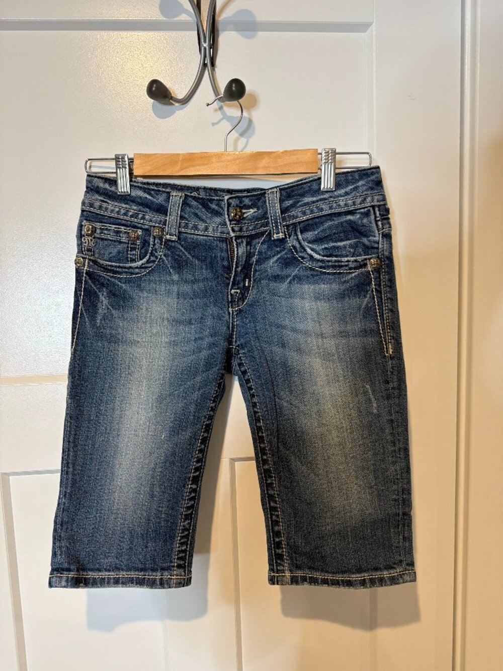 Miss Me Bermuda Short Size 28